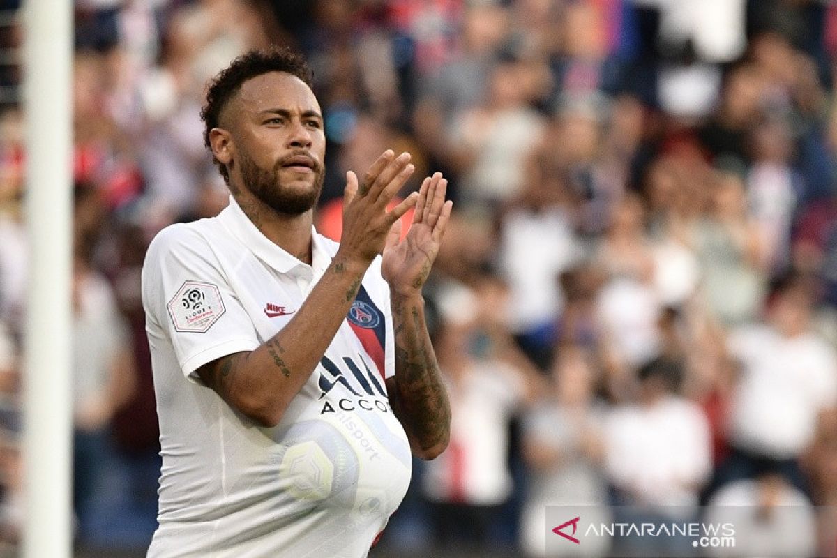 Neymar bawa PSG di posisi teratas Liga Prancis