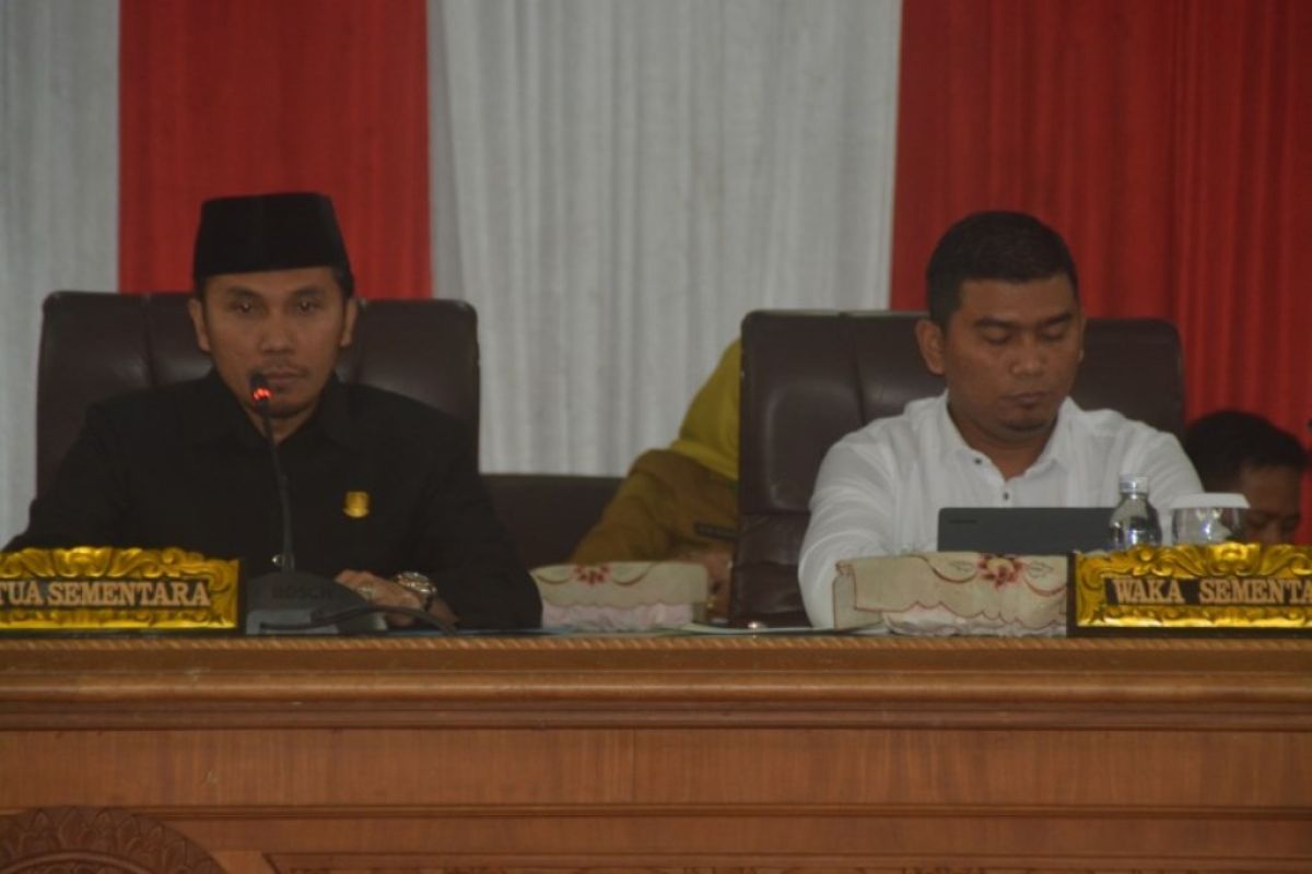 Ini susunan unsur pimpinan fraksi DPRD Provinsi Jambi