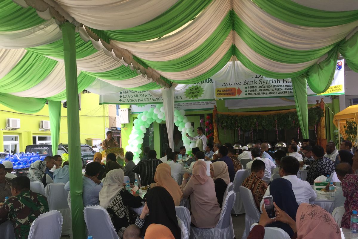 HW jadi BPRS pertama di Aceh dapat izin LKSPW