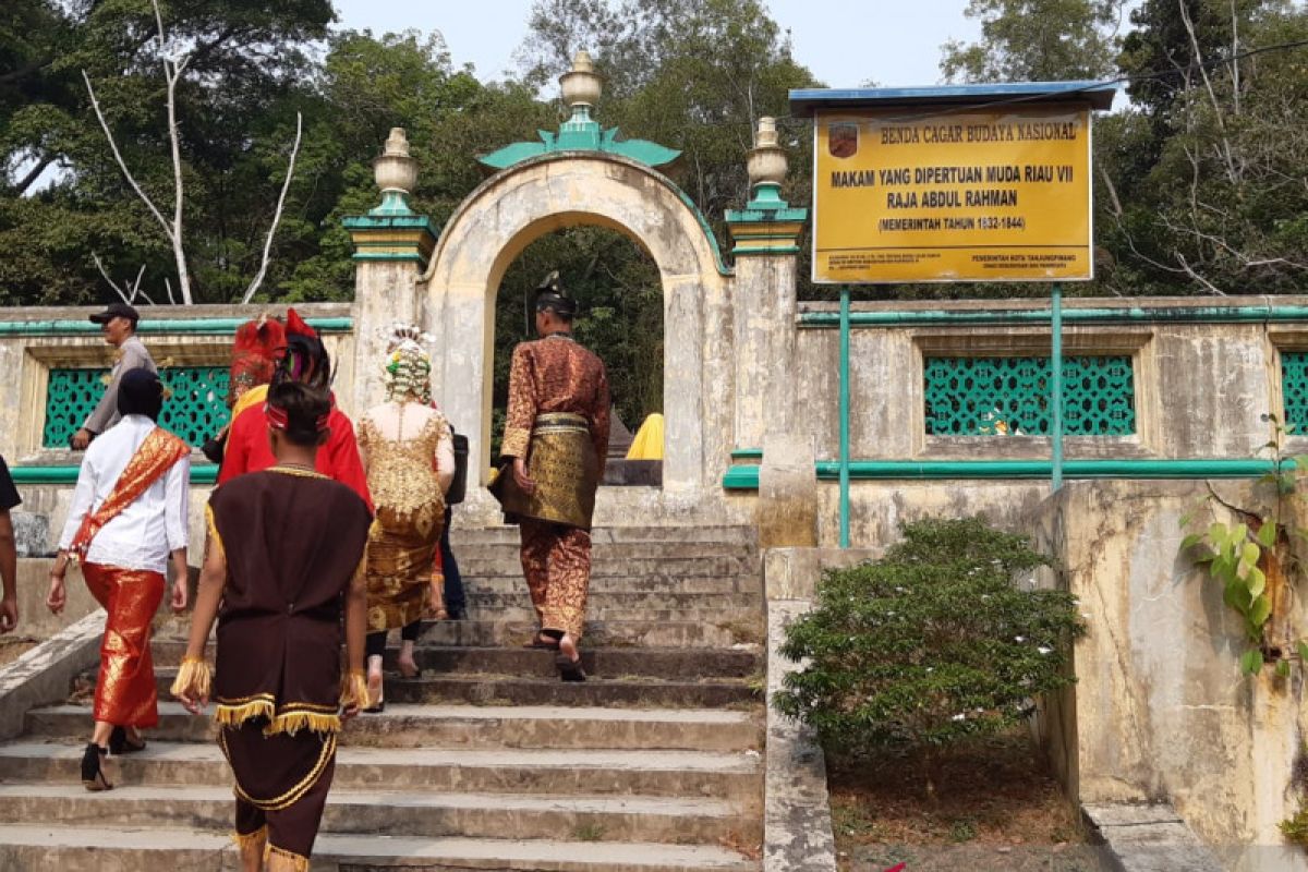 Pemprov Kepri optimistis mampu bangun Monumen Bahasa