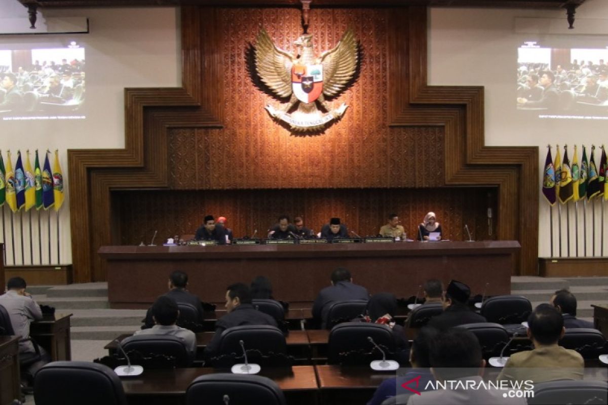 Lima calon pimpinan definitif DPRD Jateng diumumkan pada rapat paripurna