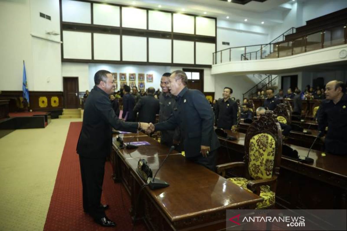 DPRD Gianyar sepakati Ranperda perubahan APBD jadi perda