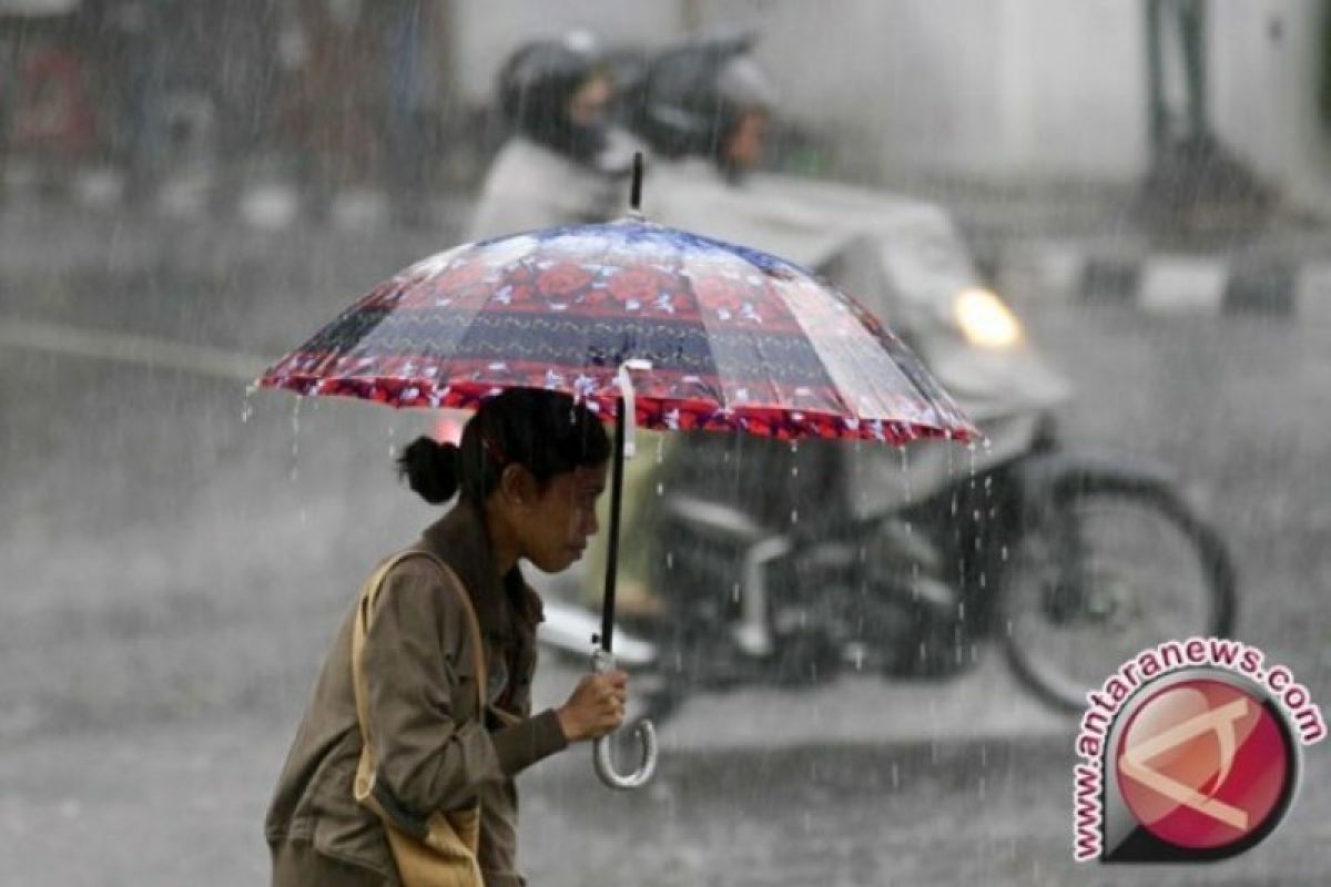 Riau diprakirakan diguyur hujan dua hari