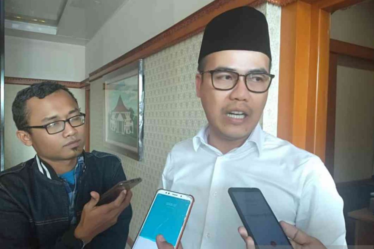 DPRD Bekasi bentuk tim bahas tentang tata tertib