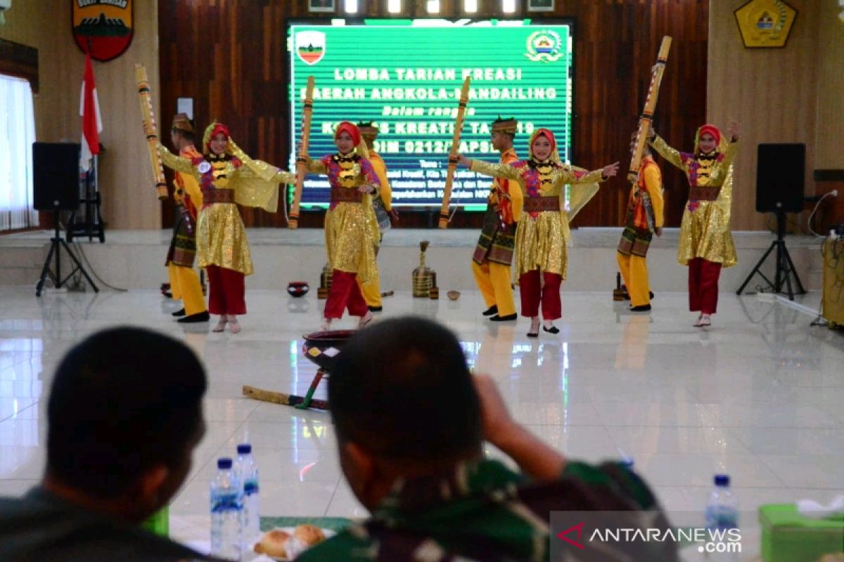 Jaga kearifan lokal, Kodim 0212 gelar lomba tari daerah