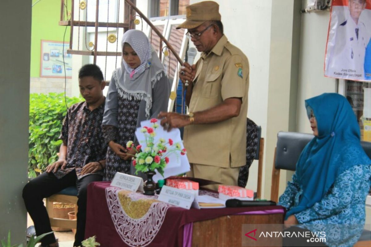 Pertama kali terjadi, kades laporkan pertanggungjawaban secara terbuka