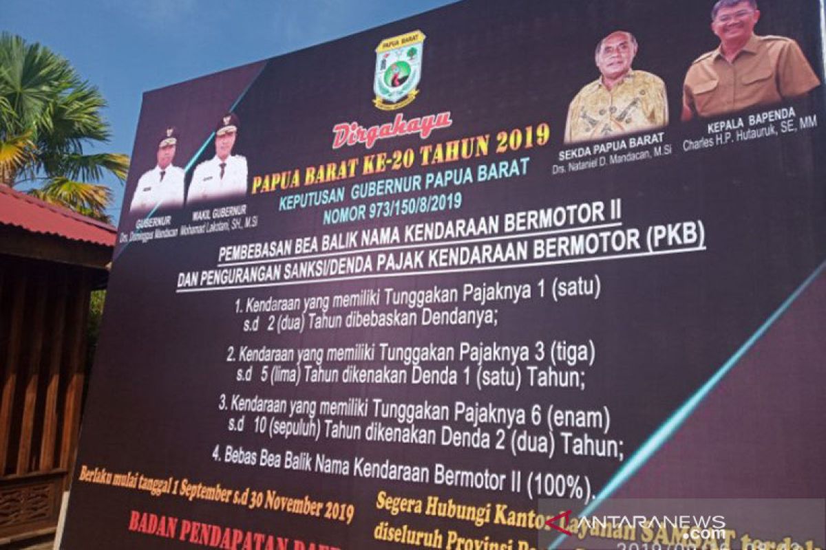 Pemprov Papua Barat membebaskan biaya balik nama kendaraan