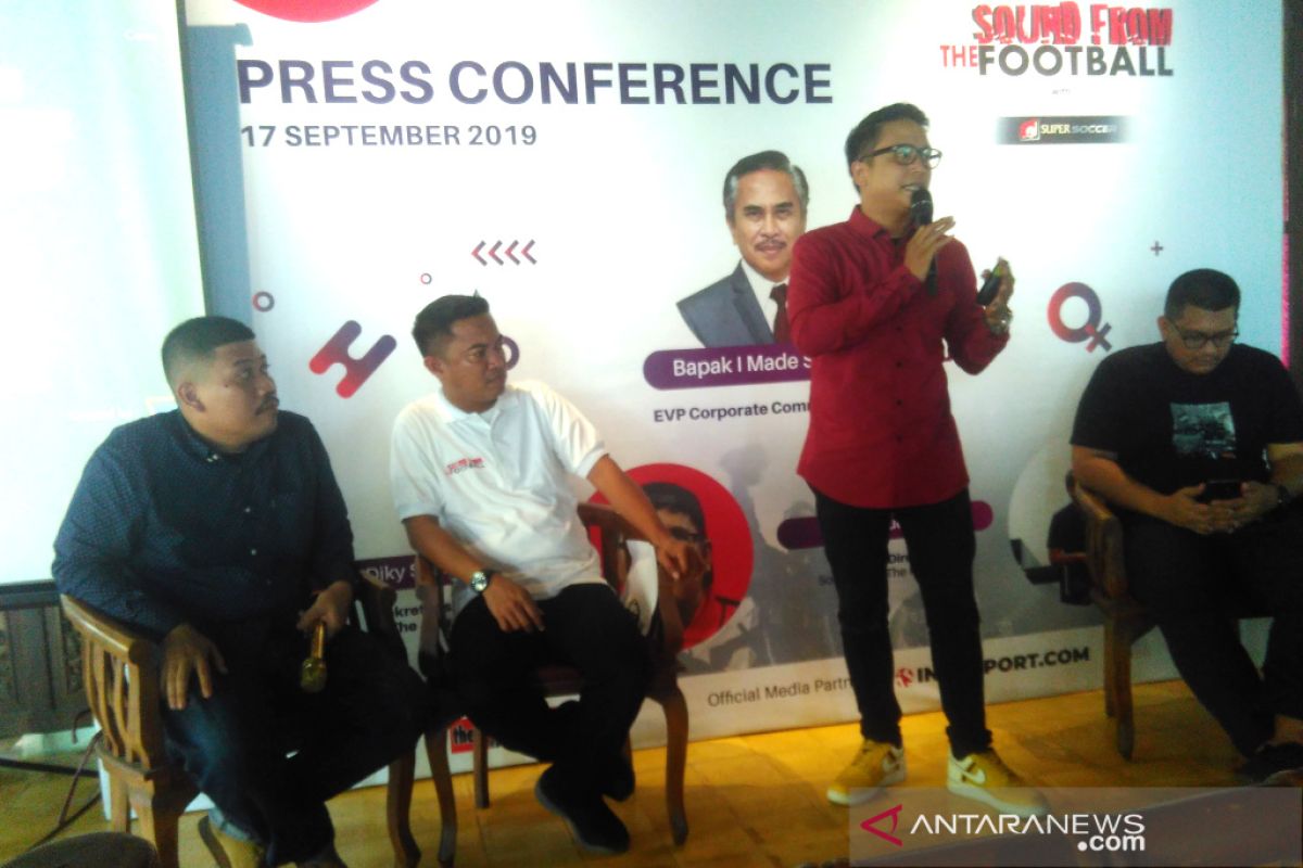 "Sound From The Football" memadukan kemeriahan suporter dengan musik