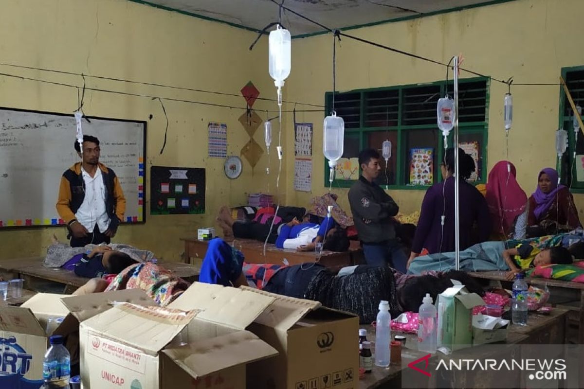 Puluhan warga keracunan massal di Kabupaten Sukabumi