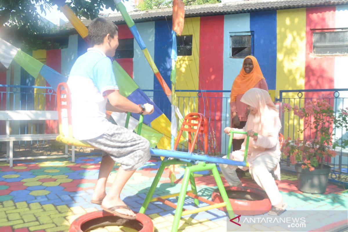 Puskesmas Lebdosari percontohan Puskesmas Ramah Anak di Semarang