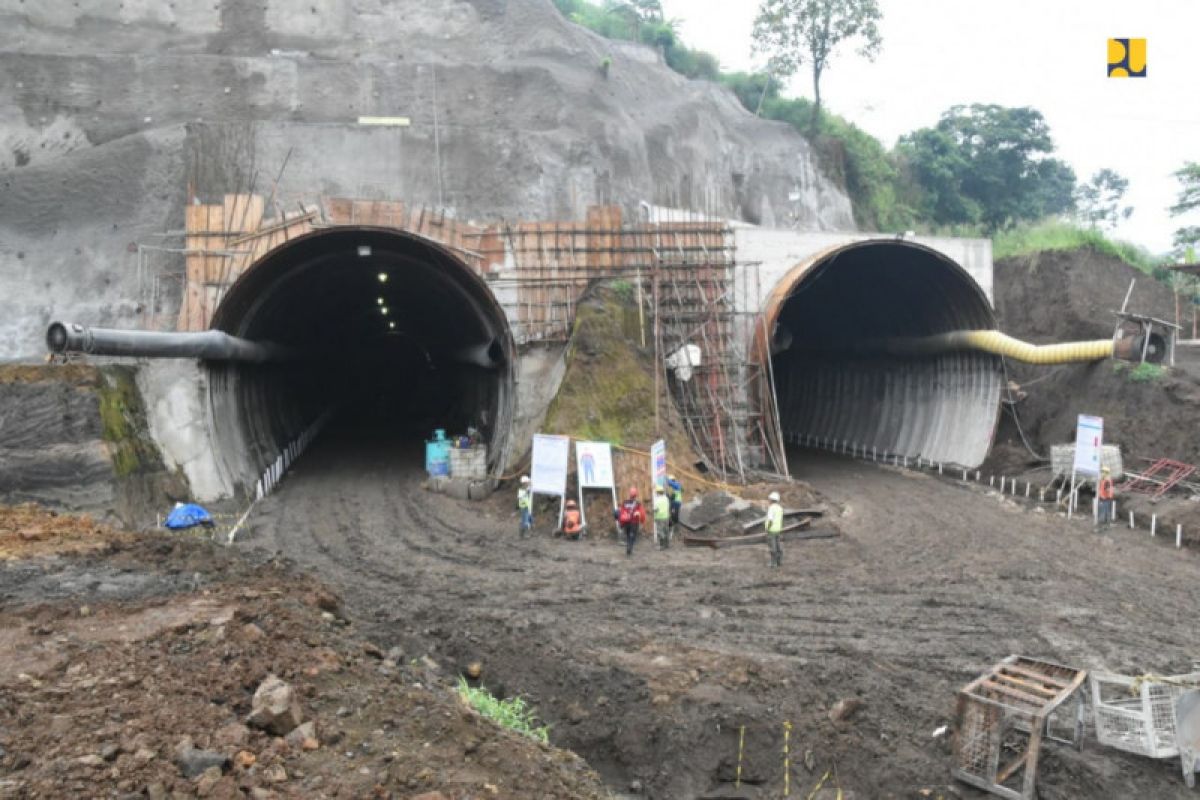 Kementerian PUPR dukung pembangunan terowongan untuk  jalan