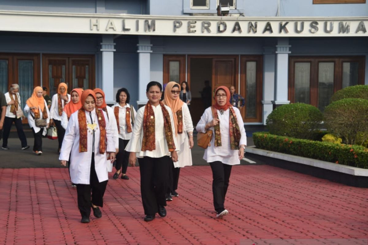 Ibu Negara  sosialisasi bahaya narkoba di Palembang