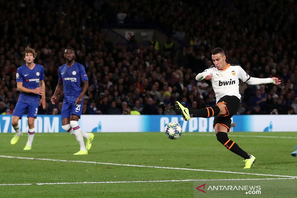 Valencia sukses permalukan Chelsea di Stamford Bridge