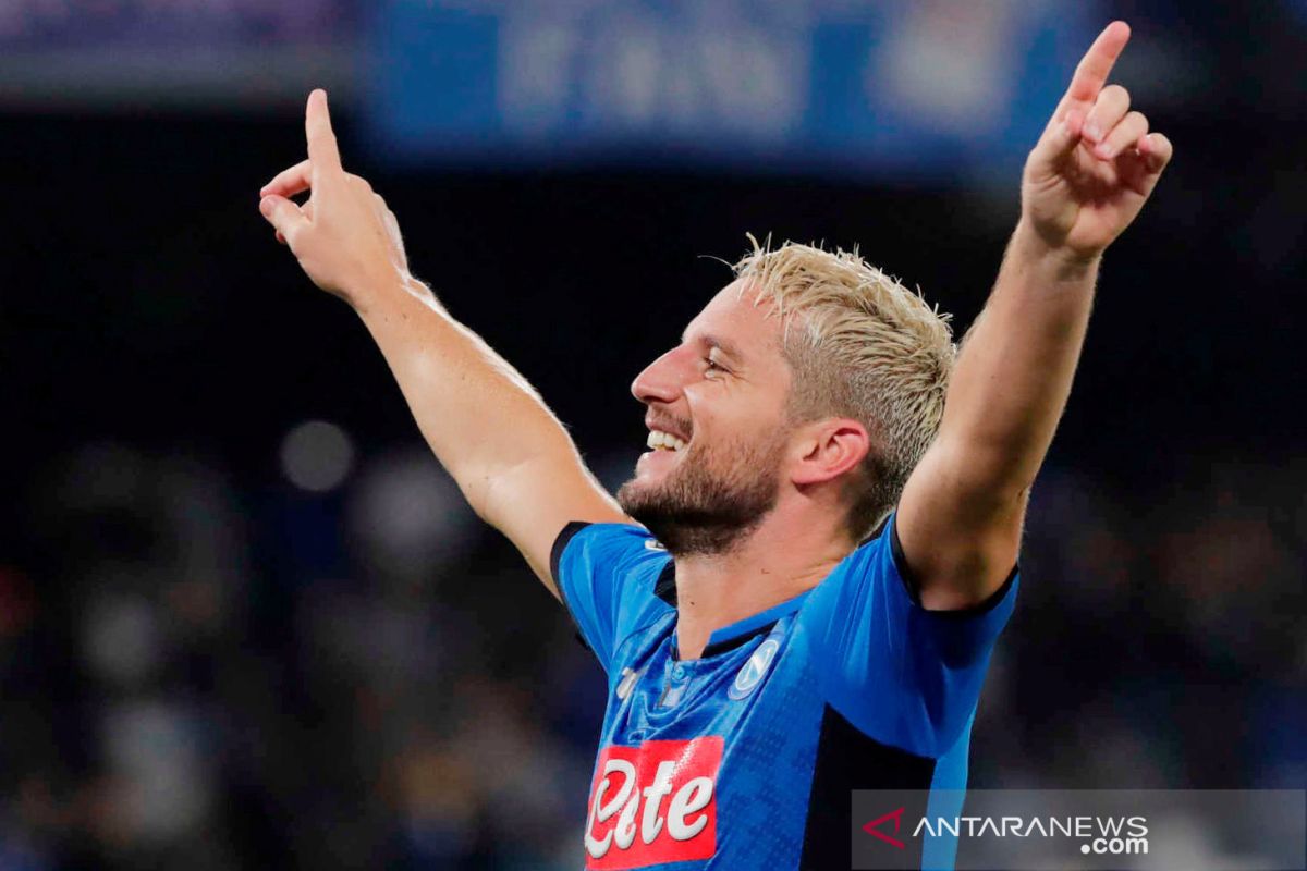 Dries Mertens tegaskan ingin lebih lama bersama Napoli