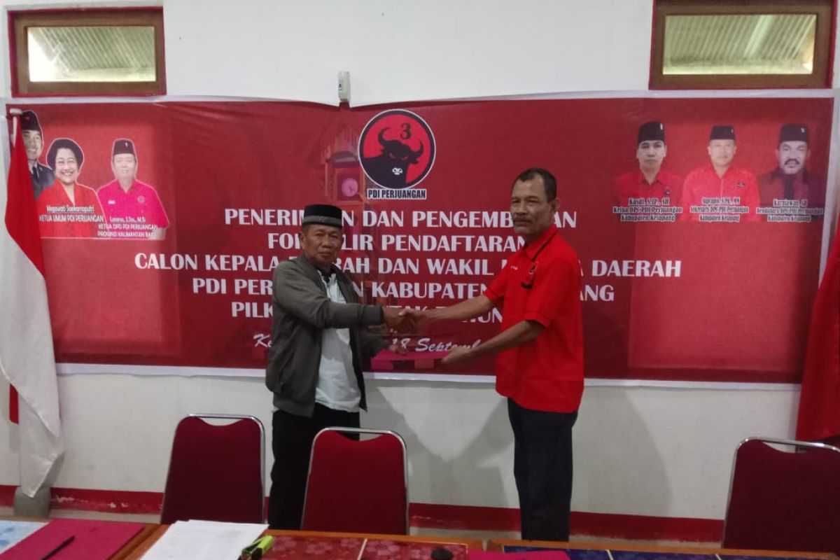 PDIP Ketapang terima pengembalian formulir pendaftaran calon kepala daerah