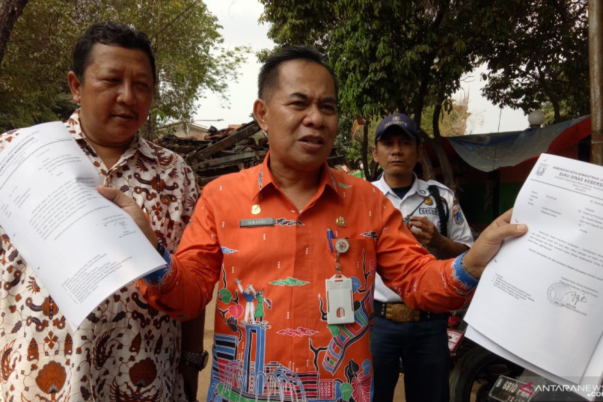 Pemkot  akan pindahkan PKL Senen ke Pasar Baru