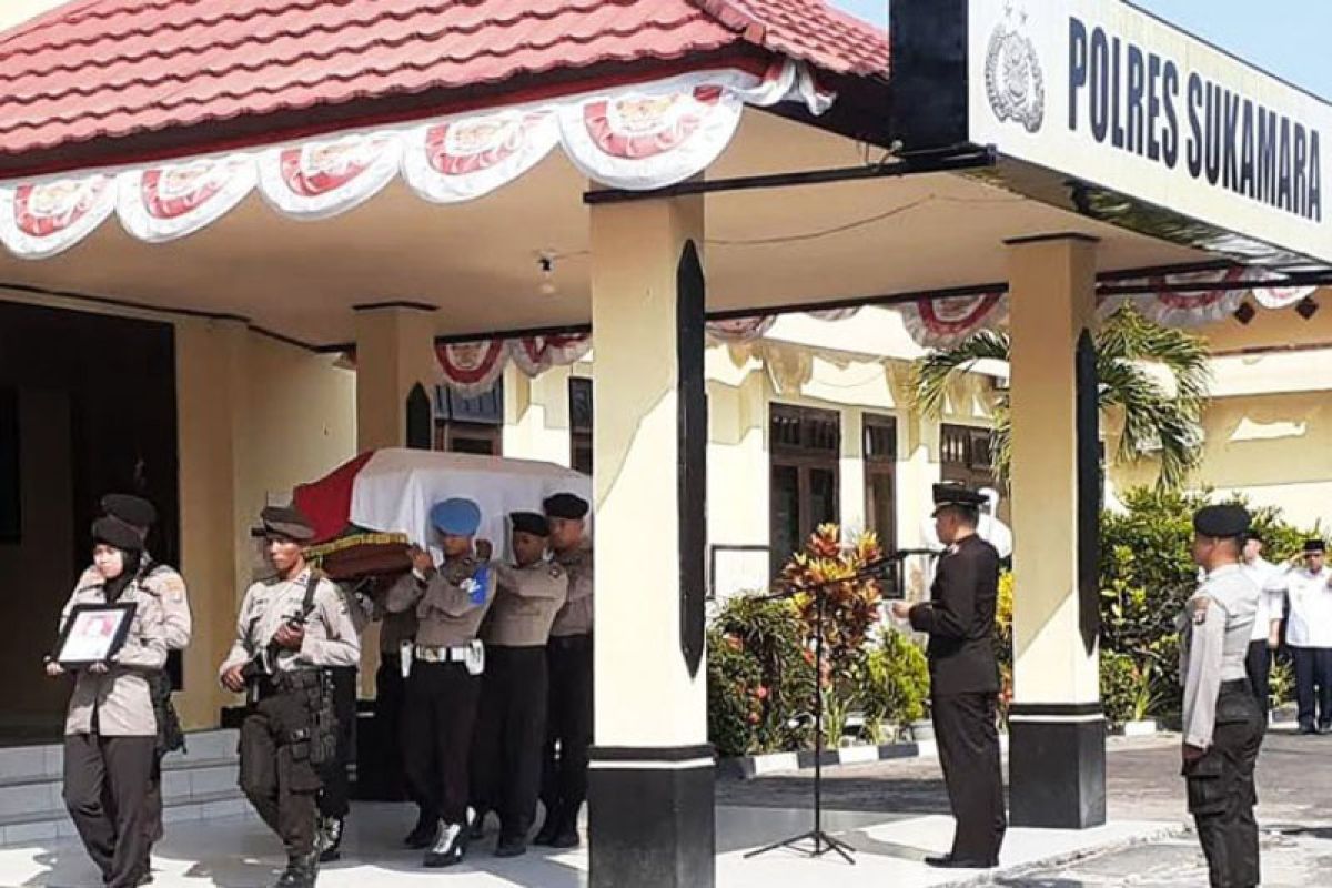 Polisi Sukamara tewas kecelakaan, diduga kekelahan pantau karhutla