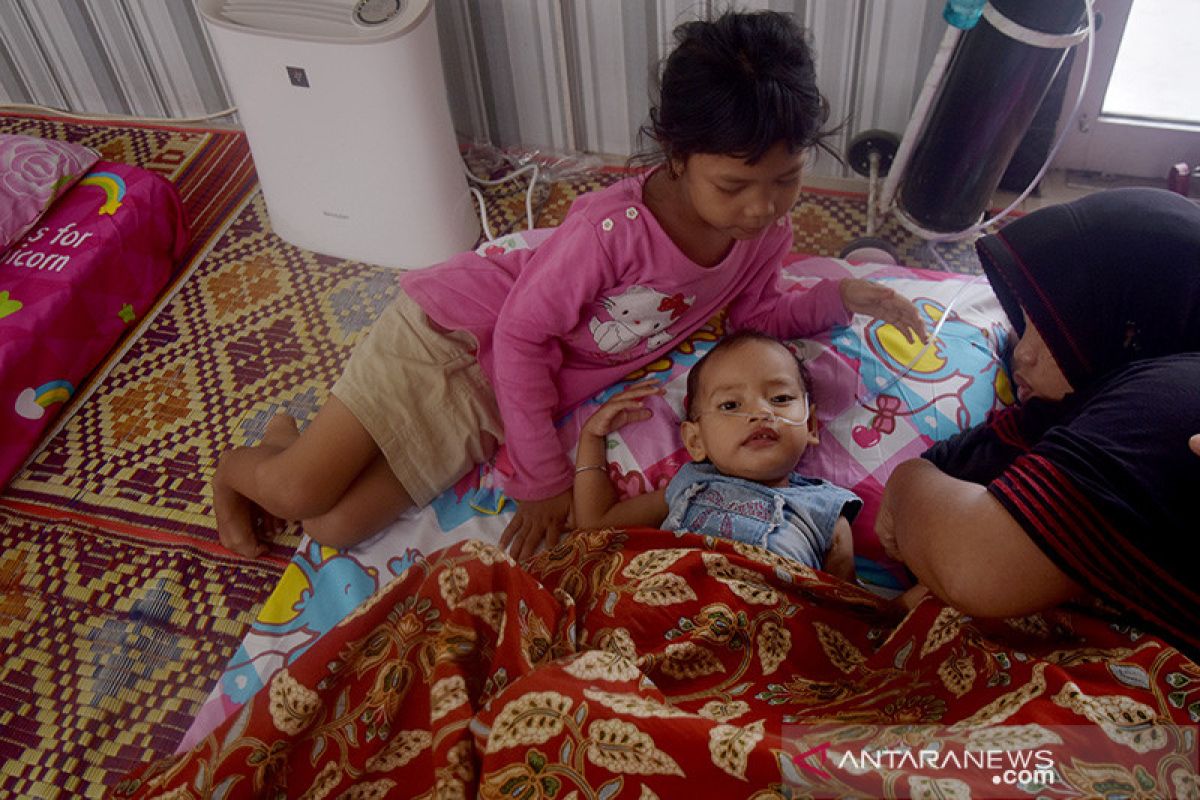 Anak-anak jatuh sakit akibat sebulan kabut asap selimuti Pekanbaru