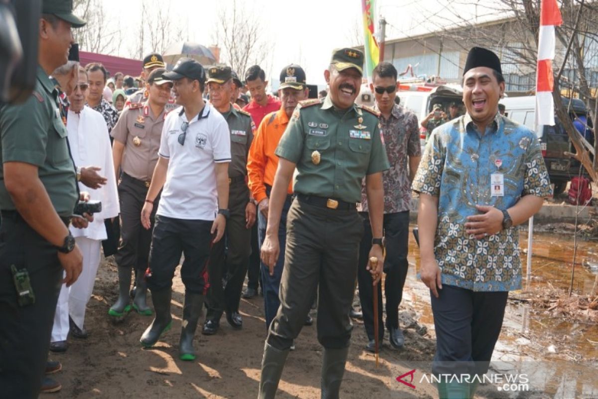 Gus Yasin ajak masyarakat cegah kerusakan alam