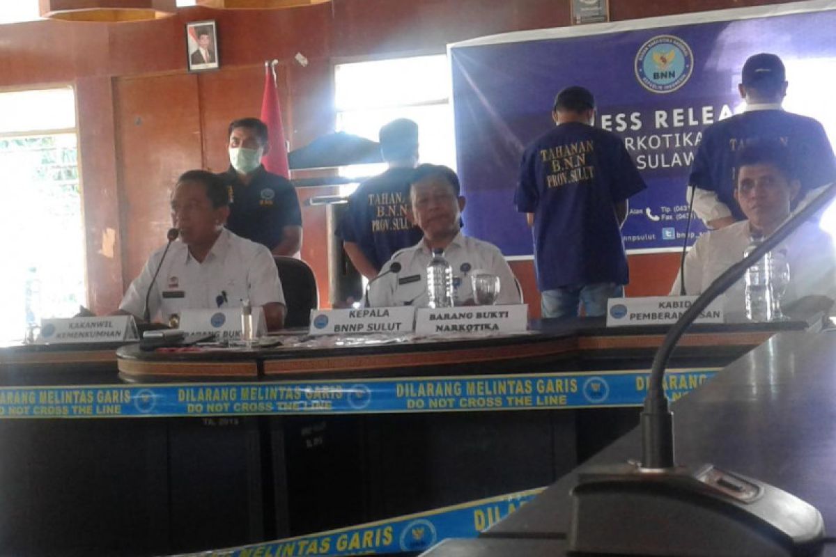 BNNP Sulawesi Utara ungkap kasus narkoba dengan tiga tersangka