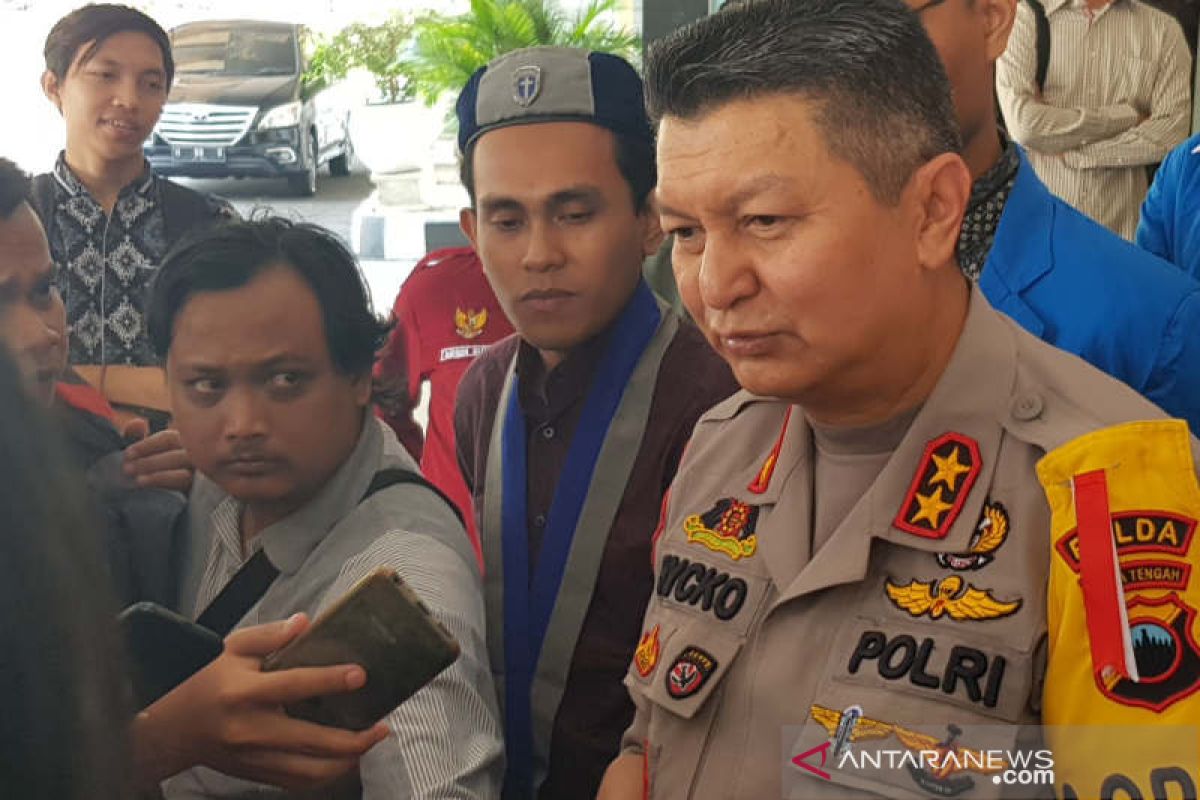 Kapolda: Olah TKP ledakan gudang Brimob tunggu lokasi aman