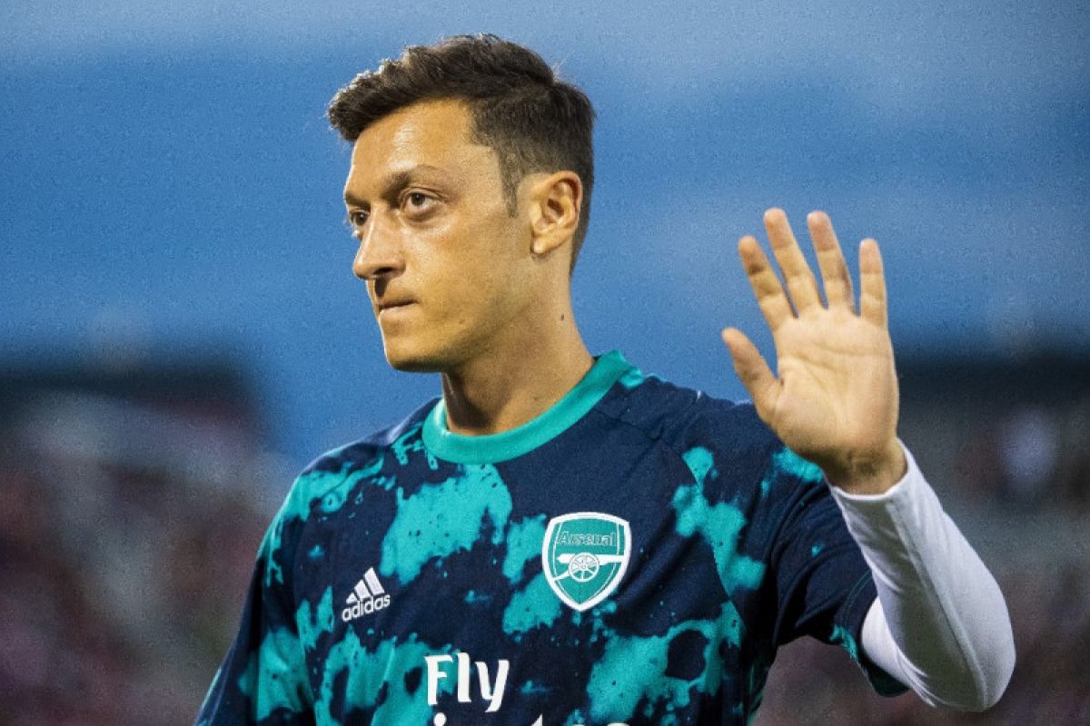 Lawan Frankfurt di Liga Europa, Arsenal istirahatkan Ozil dan Sokratis