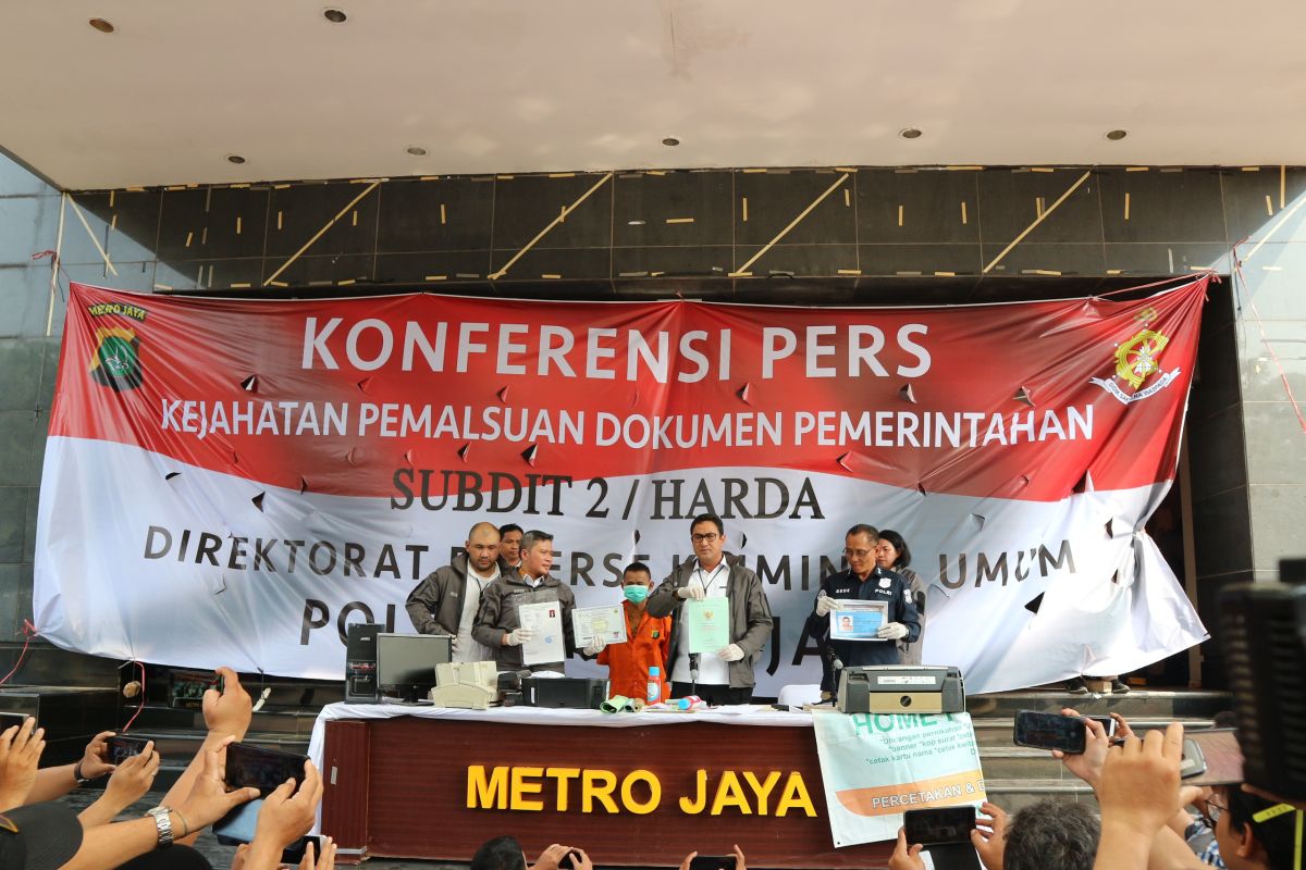 Pemalsu surat berharga negara ditangkap Polda Metro Jaya