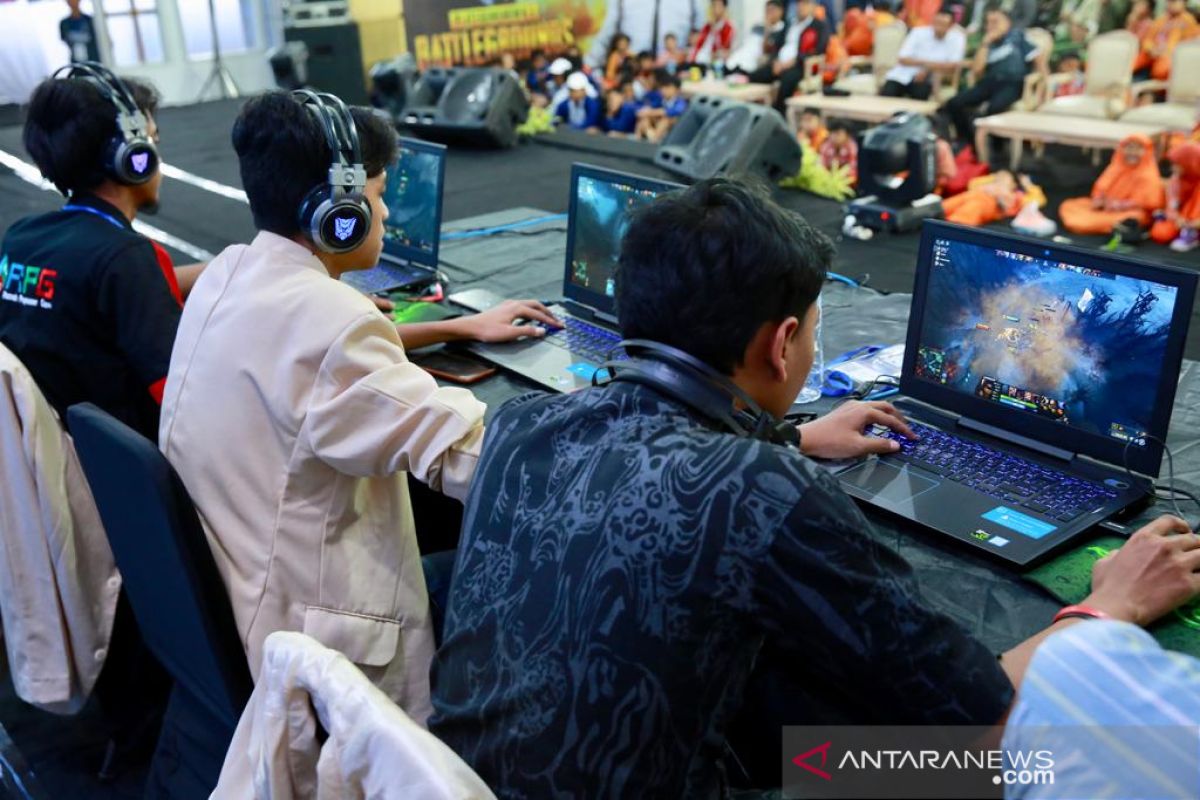 Kompetisi e-Sport Banyuwangi sebagai wadah bakat generasi muda