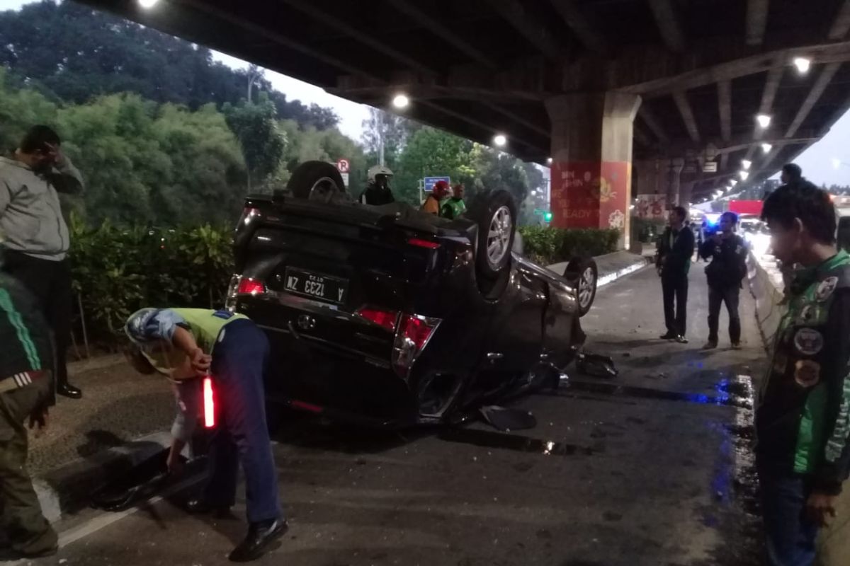 80 persen kecelakaan tol akibat ban kempes