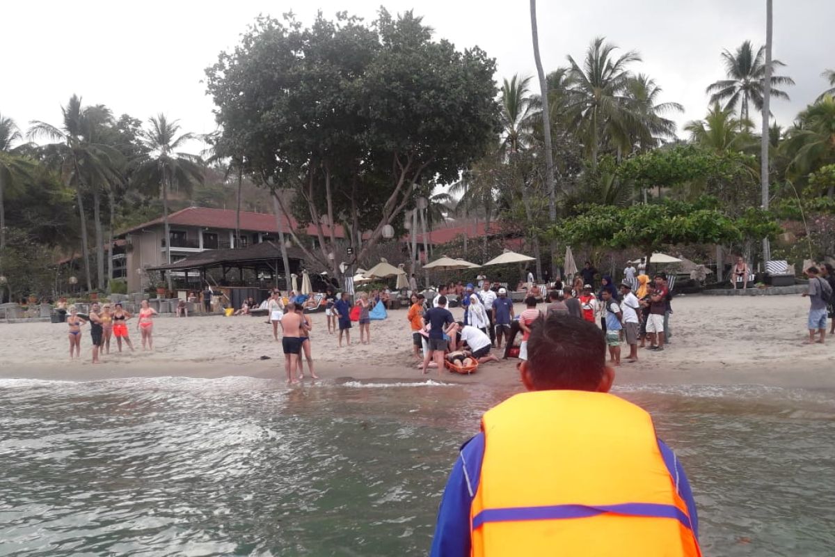 Turis Finlandia meninggal di Pantai Senggigi