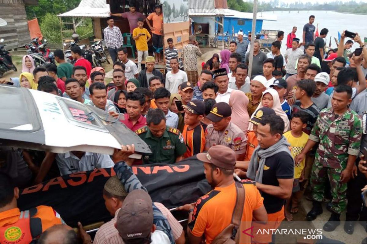 Penjaring ikan terseret ombak di Aceh Utara ditemukan meninggal dunia