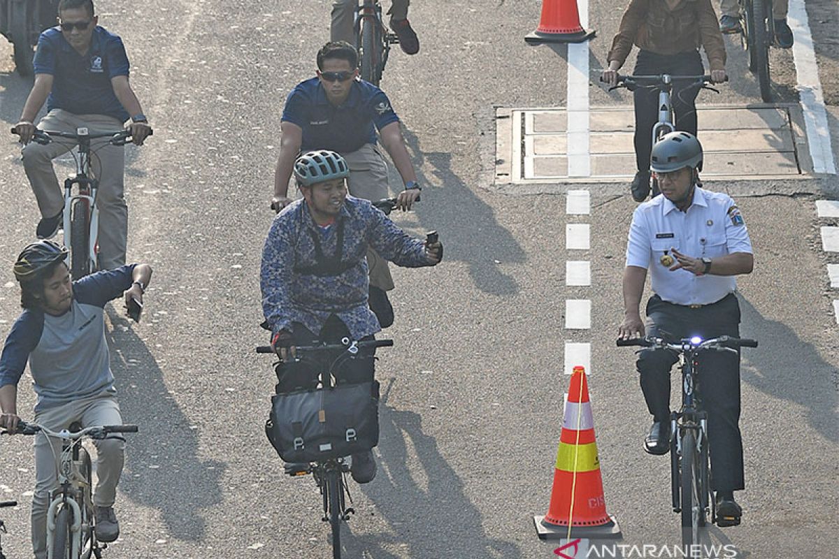 Bangun jalur sepeda hingga 63 km, Anies ingin Jakarta ramah bersepeda