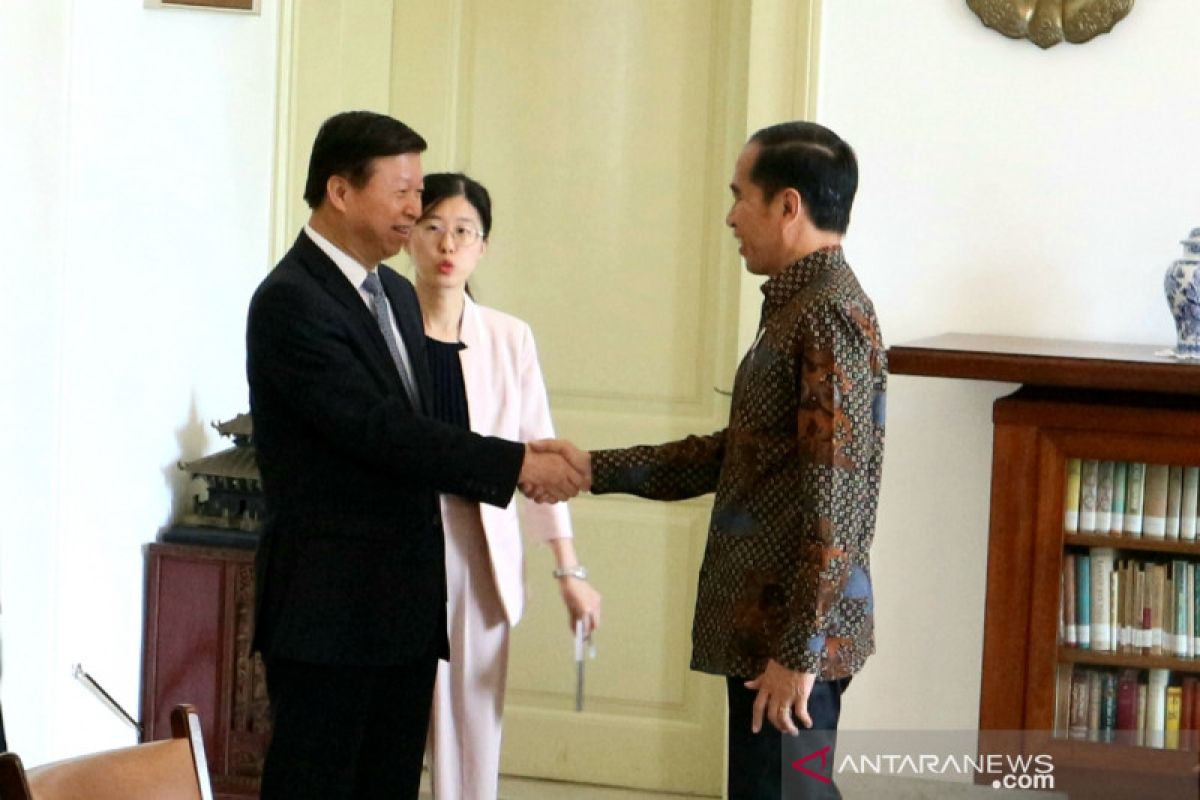 Presiden Jokowi bahas peningkatan kerja sama ekonomi dengan China