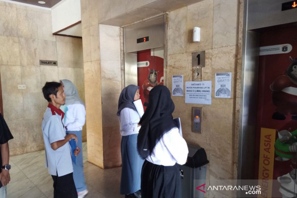 Lift Gedung Wali Kota anjlok, Jaktim segera ganti yang baru