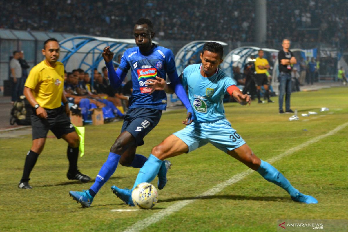 Kapten Persela nilai renegosiasi kontrak bisa stabilkan  finansial tim