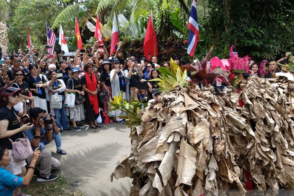 Peserta WFC Summit 2019 kunjungi Sekar Bumi Farm di Gianyar