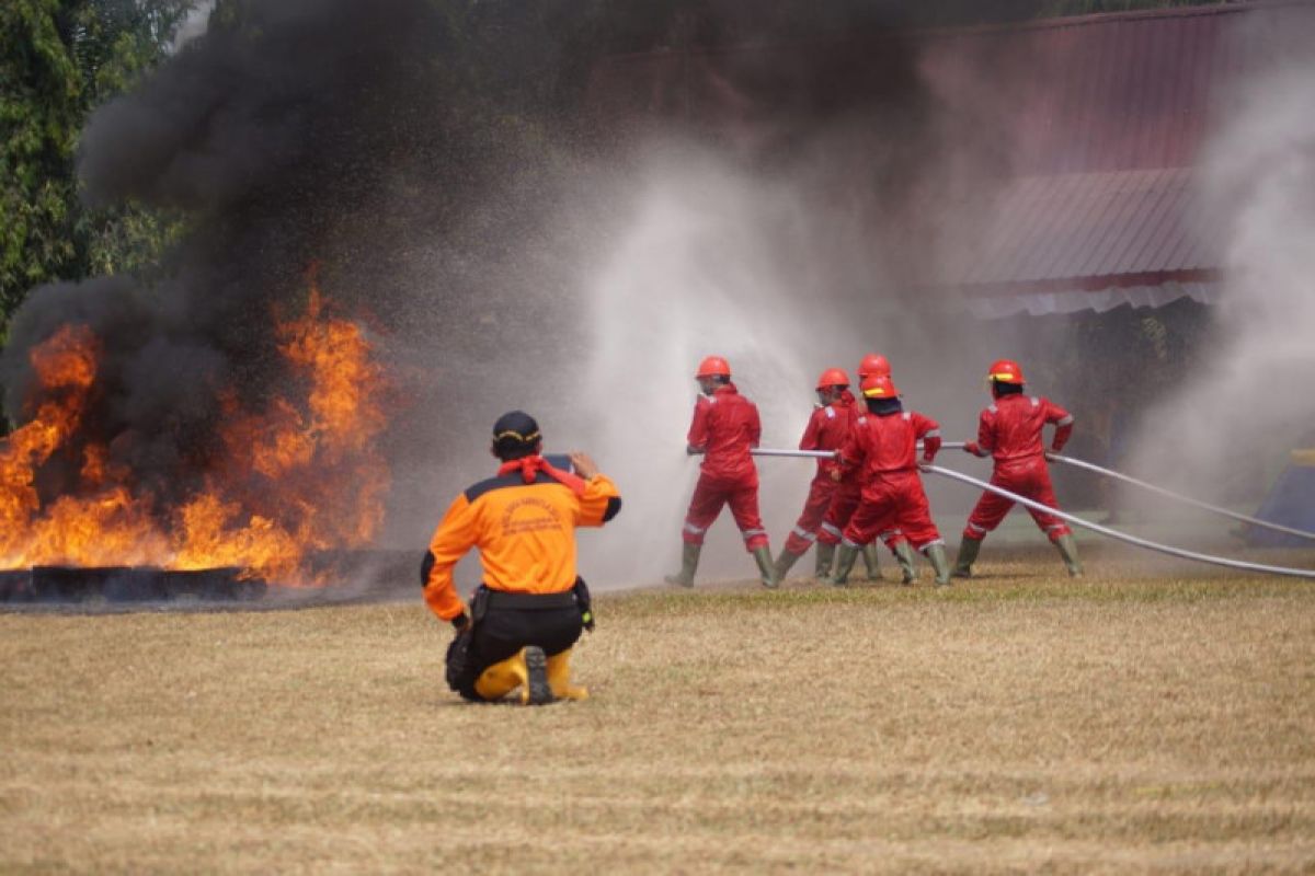 Damkar Patra Niaga Dumai raih harapan I lomba Fire Fighter Combat Riau