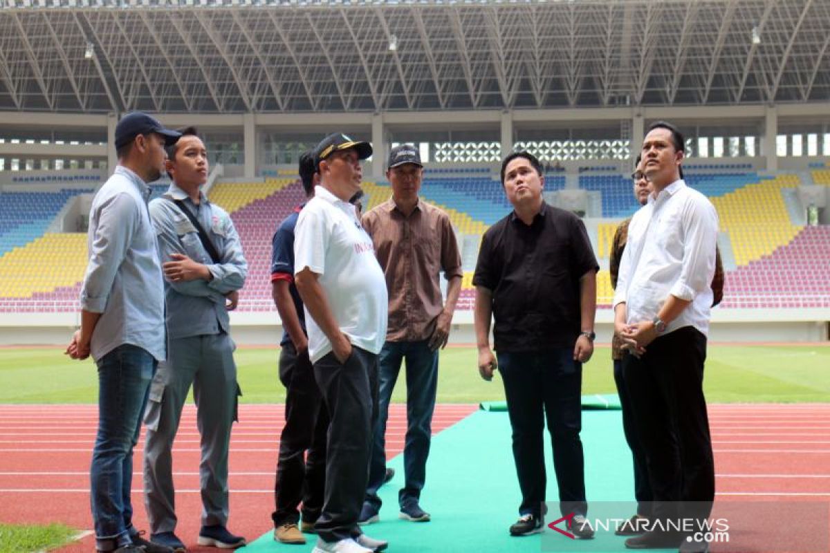 Erick Tohir kagum melihat fasilitas Stadion Manahan