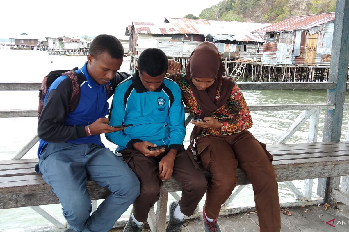 Masyarakat Misool Raja Ampat gembira hadirnya jaringan internet