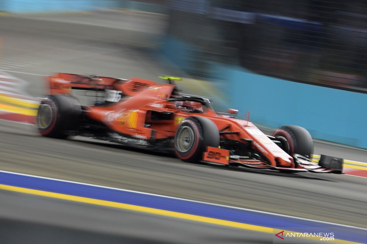 Leclerc raih pole position untuk Ferrari pada kualifikasi GP Singapura