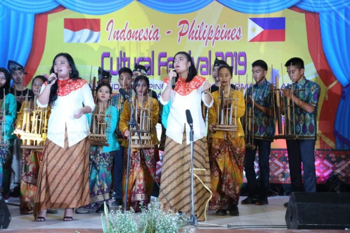 Sekolah Indonesia peringati 70 tahun hubungan Indonesia -Filipina