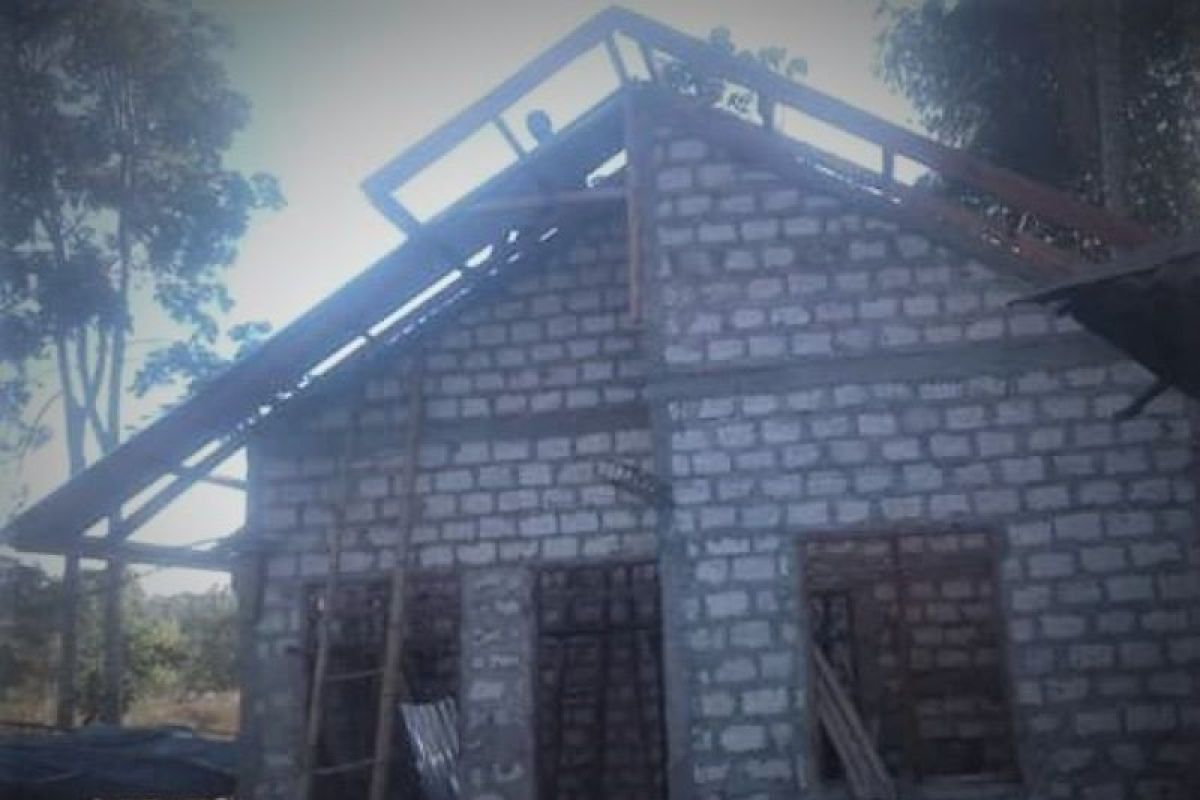 20 unit rumah layak huni untuk Desa Anajiaka