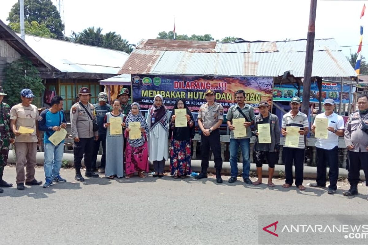 Kapolsek Candi Laras Selatan bagikan Maklumat Kapolda