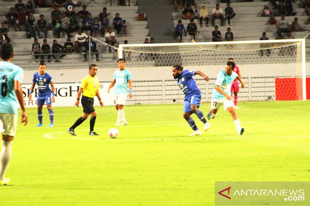 Persiba Balikpapan kehilangan Septinus Alua enam bulan