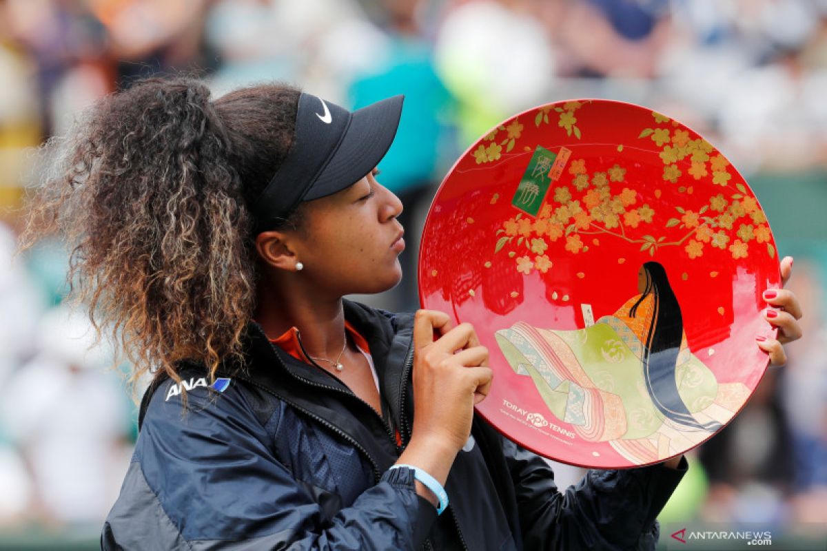 Kalahkan petenis Rusia Naomi Osaka juara Pan Pacific Open