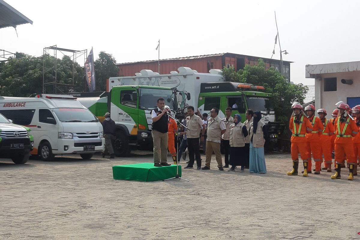 ACT berangkatkan 100 relawan dan 100 ton bantuan pangan ke Riau