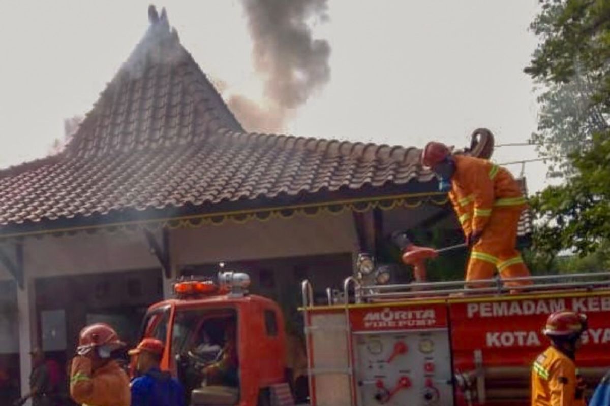 Yogyakarta membentuk satuan relawan kebakaran di kelurahan