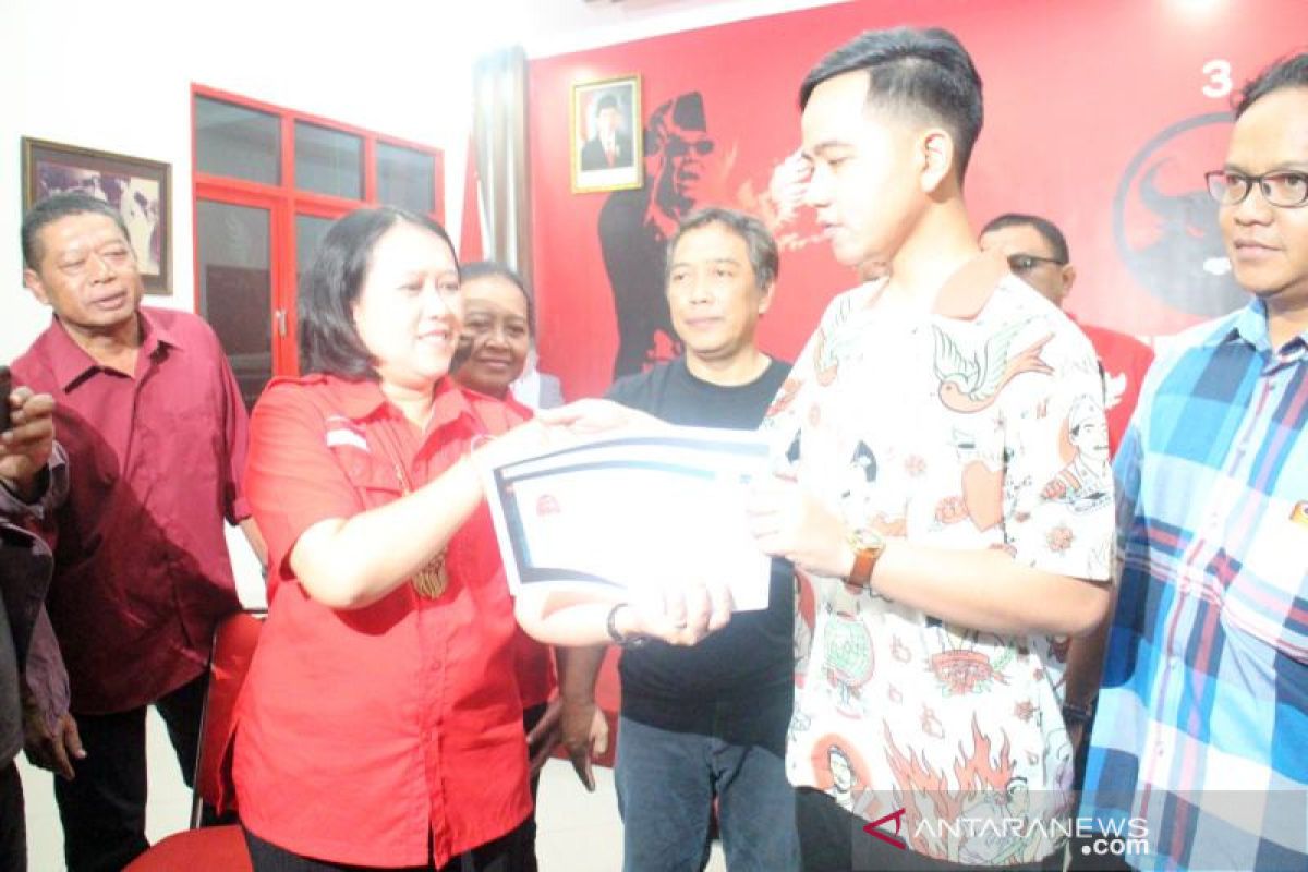 Gibran mendaftar kader PDIP Surakarta