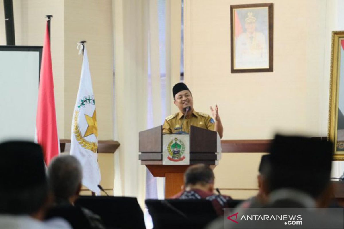 Pemprov Sulsel bagikan ambulans laut ke sejumlah daerah 3T