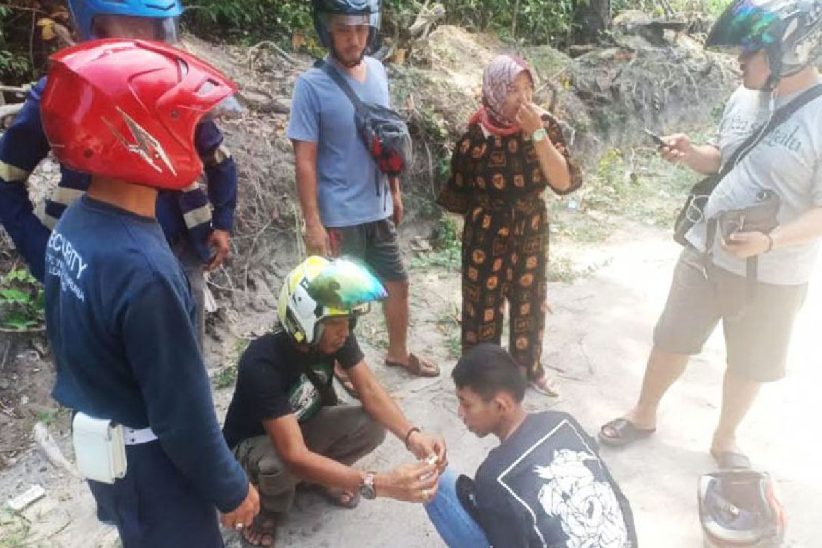 Pasangan suami istri diciduk  edar narkoba di Barito Timur